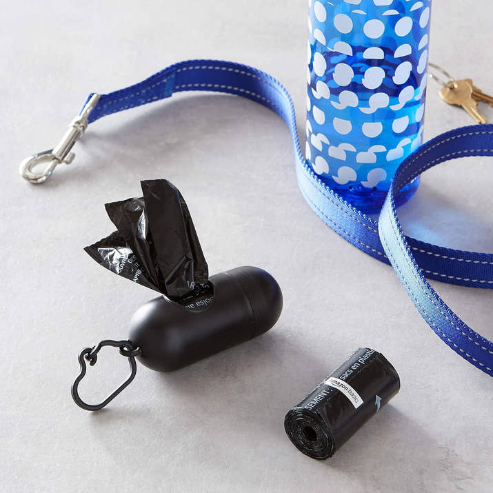 Reliable Dog Waste Bags with Dispenser™